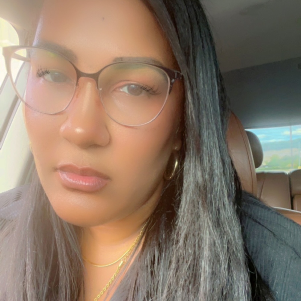 Meet your Posher, Jillian